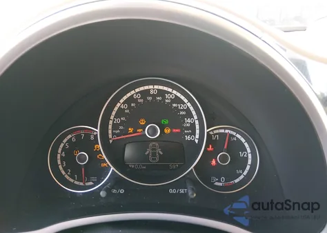 2013 Volkswagen Beetle 2.0T из США, поврежденный, VIN 3VW7A7AT0DM811178